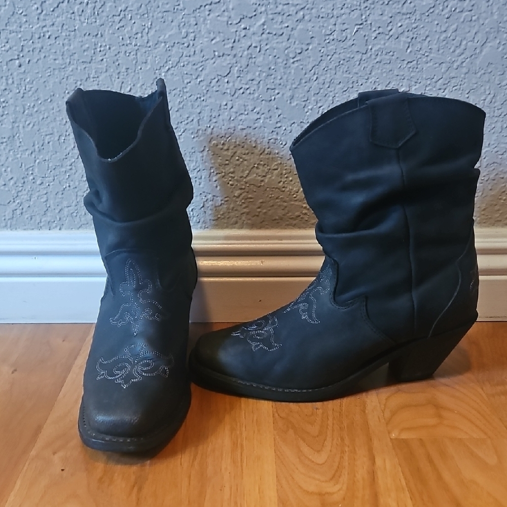 Black Suede Ankle Booties with Relaxed Slouchy Design